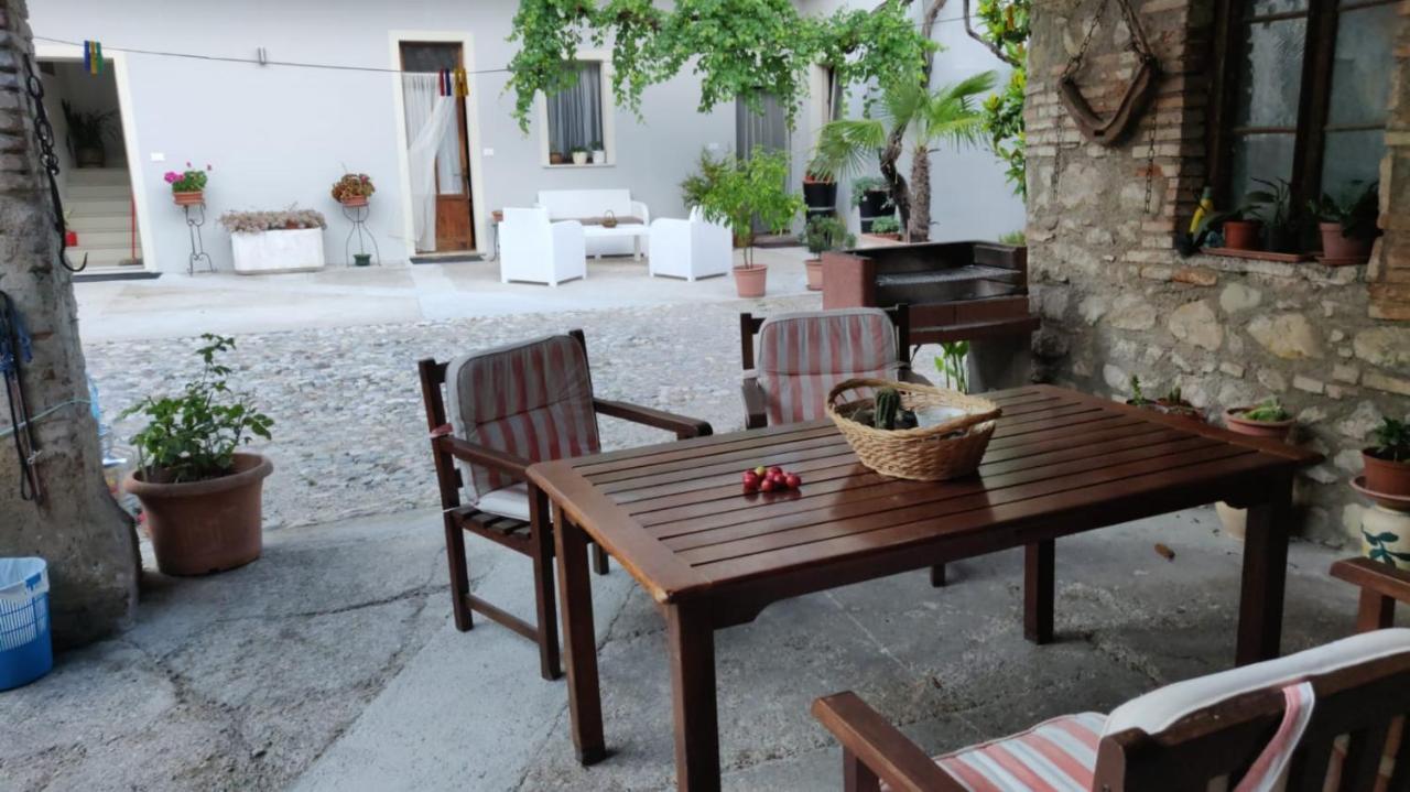 Appartamento Il Brolo Polpenazze del Garda Esterno foto